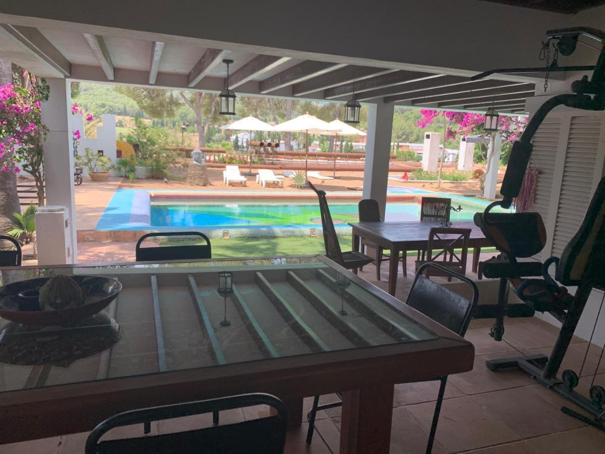 Ibiza Paradise Bed & Breakfast Santa Eularia des Riu Ngoại thất bức ảnh