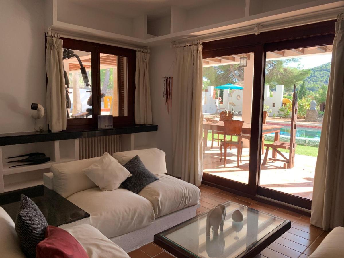 Ibiza Paradise Bed & Breakfast Santa Eularia des Riu Ngoại thất bức ảnh